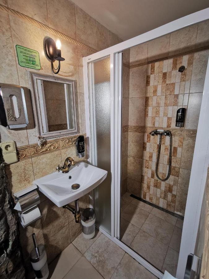 Hotel U Cisare Iii. Mělník Zewnętrze zdjęcie