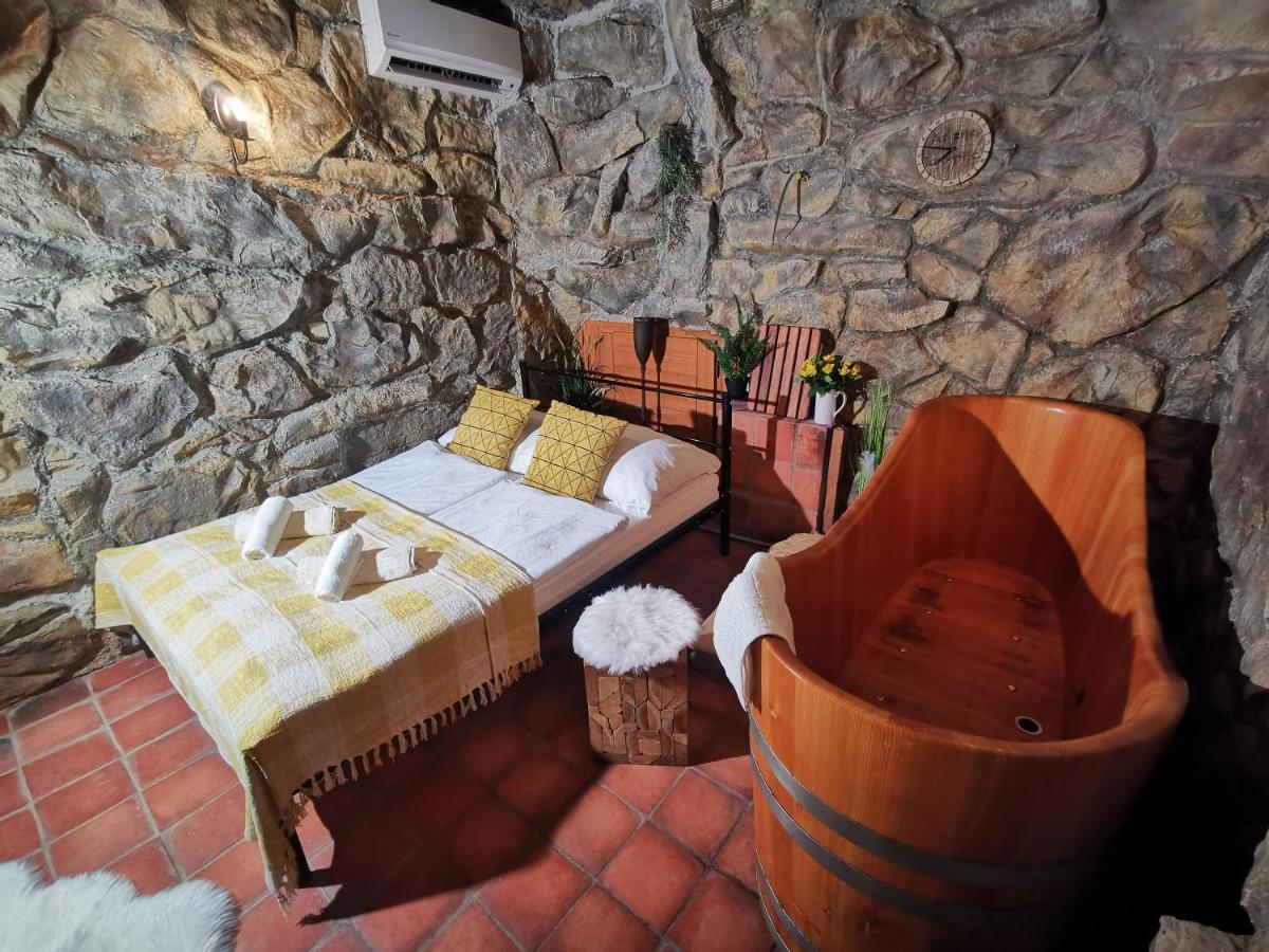 Hotel U Cisare Iii. Mělník Zewnętrze zdjęcie